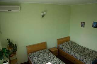 Мотели Sapsan Motel Павлодар Двухместный номер с 2 отдельными кроватями-7