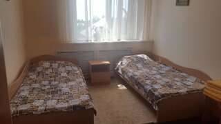 Мотели Sapsan Motel Павлодар Двухместный номер с 2 отдельными кроватями-11